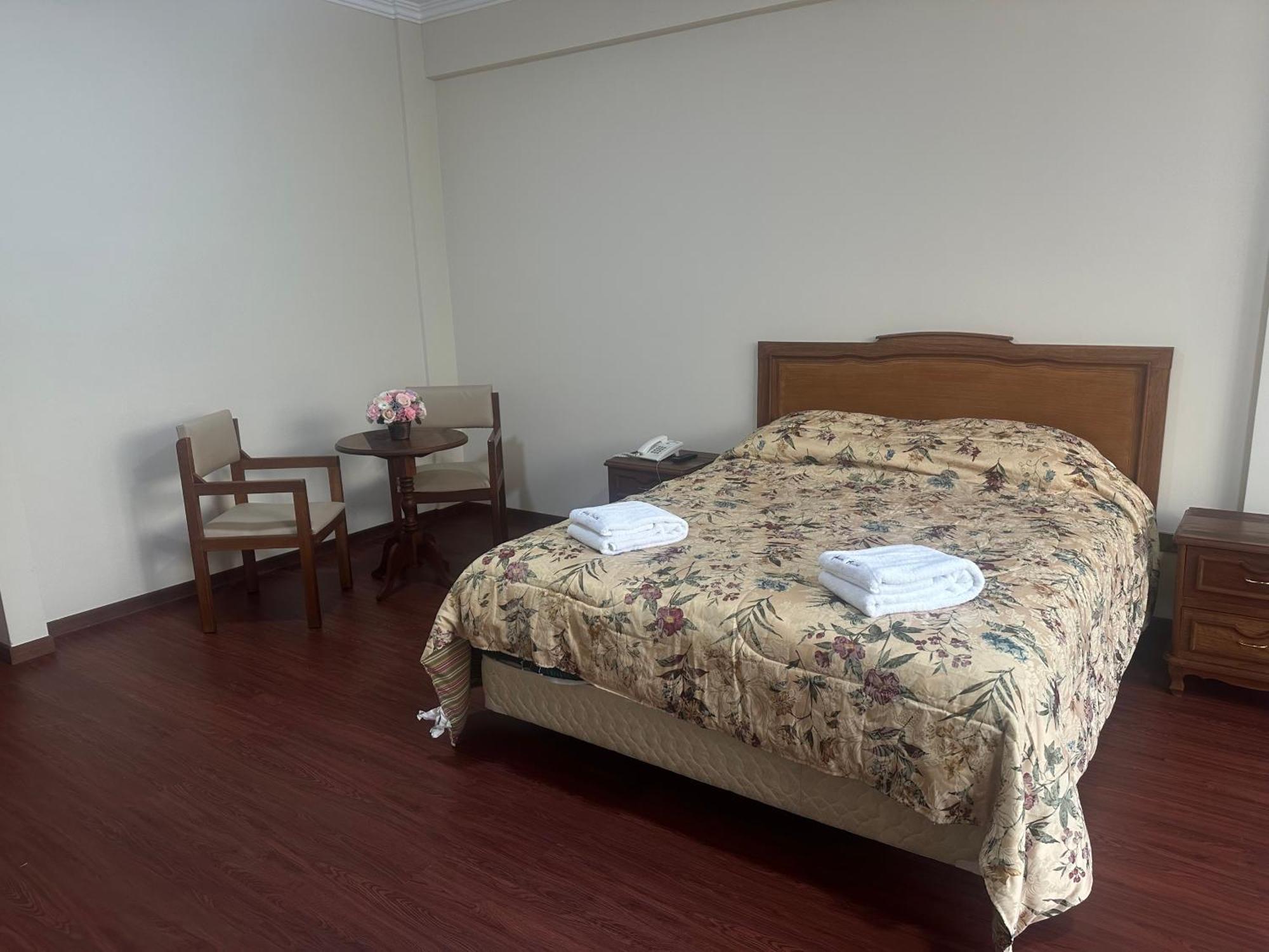 Hotel Oblitas Cochabamba Dış mekan fotoğraf