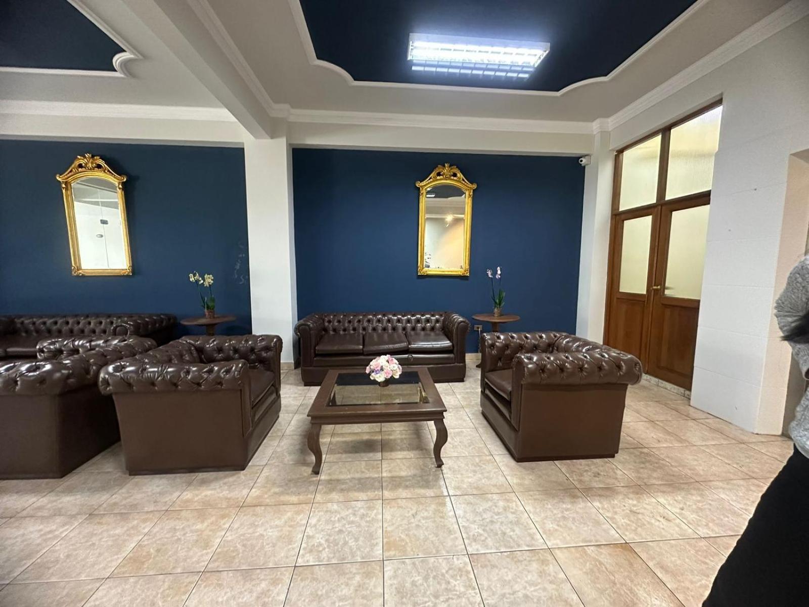 Hotel Oblitas Cochabamba Dış mekan fotoğraf